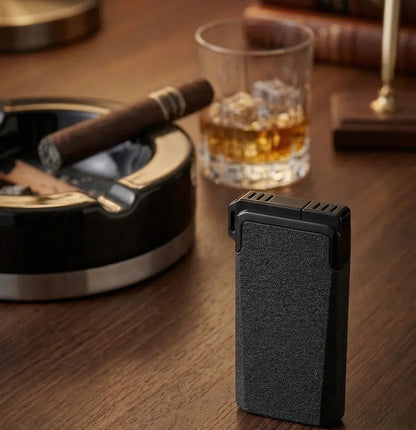 Two-in-One Single Jet & Soft Flame Lighter Insight To Man